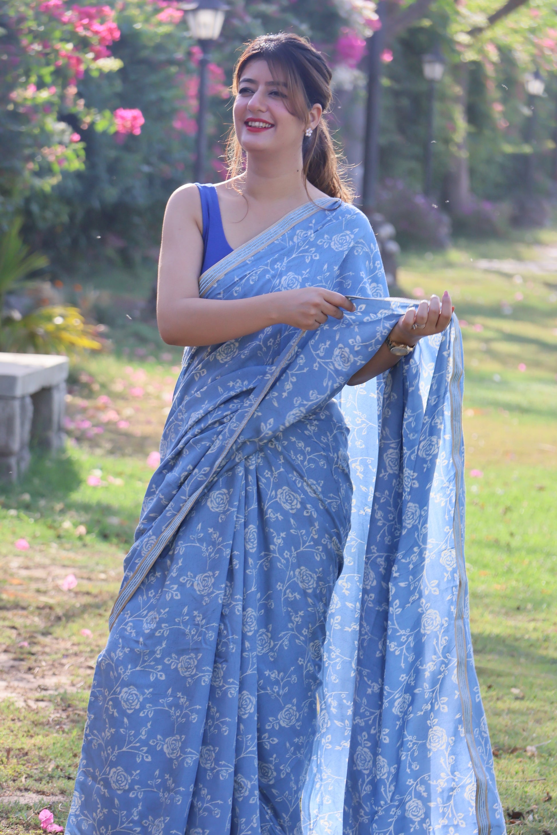 Rare Blue Rose Muslin print saree