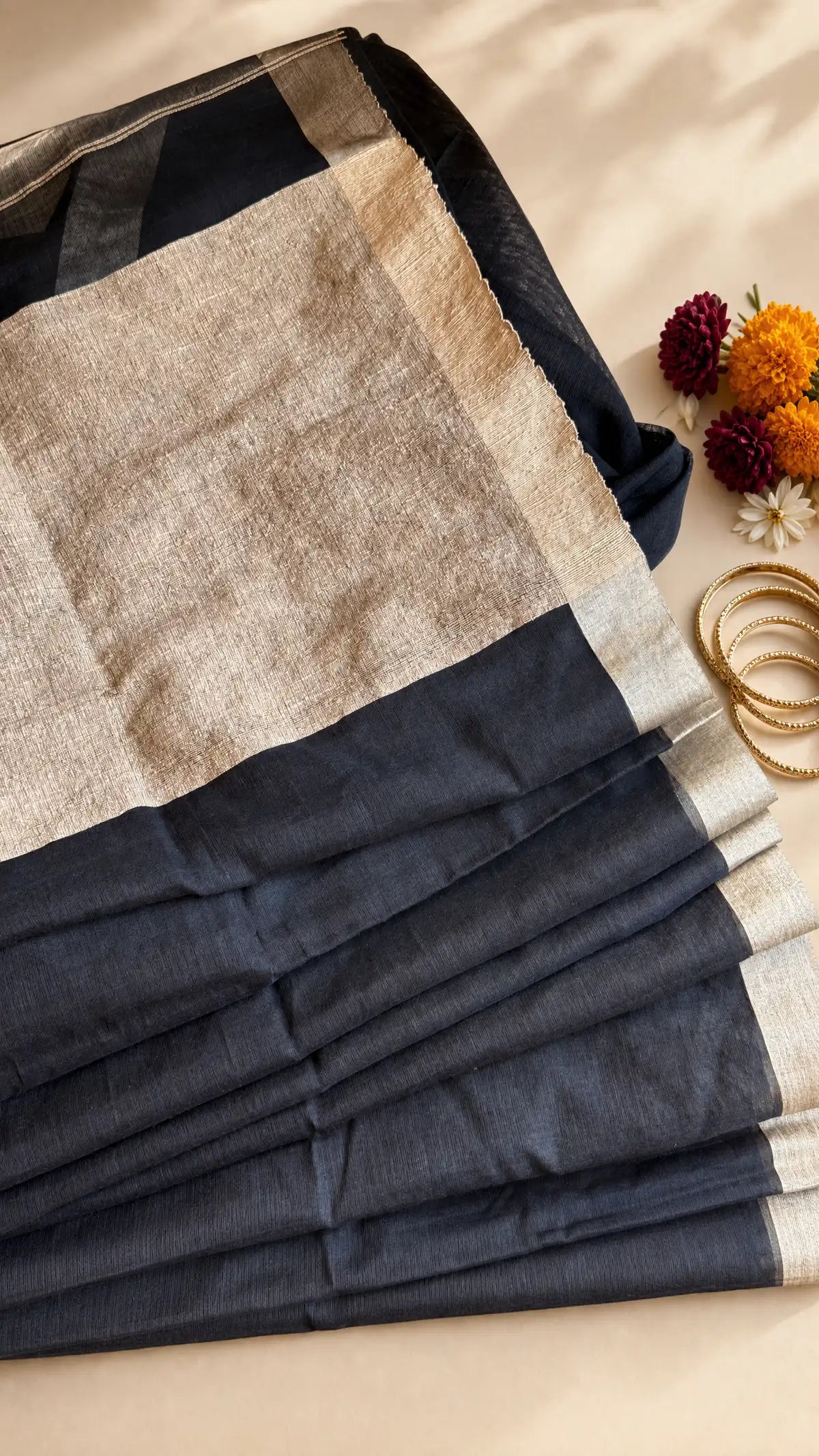 Aavya – Tangail Handloom Cotton Saree