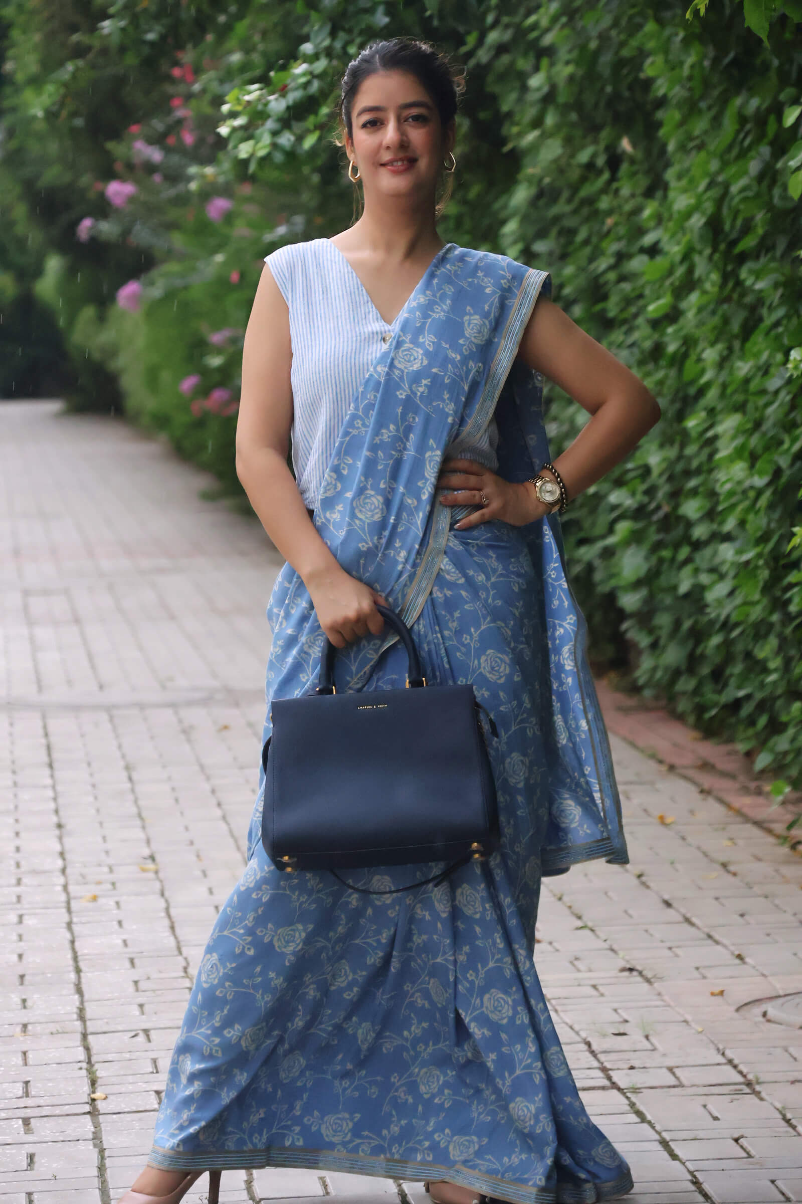 Rare Blue Rose Muslin print saree