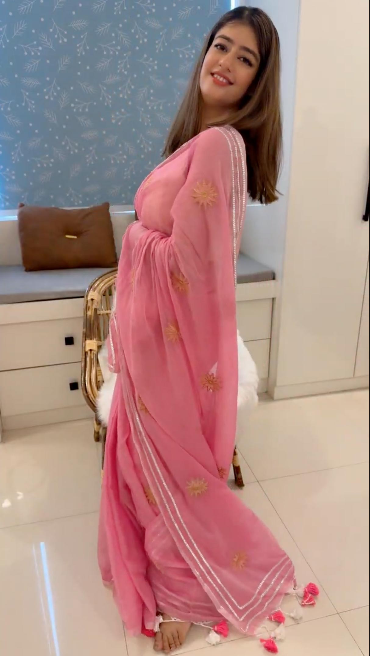 Gulabi Glimmer – Hand Embroidered Mul Cotton Saree With Silver Zari Lines & Tassels