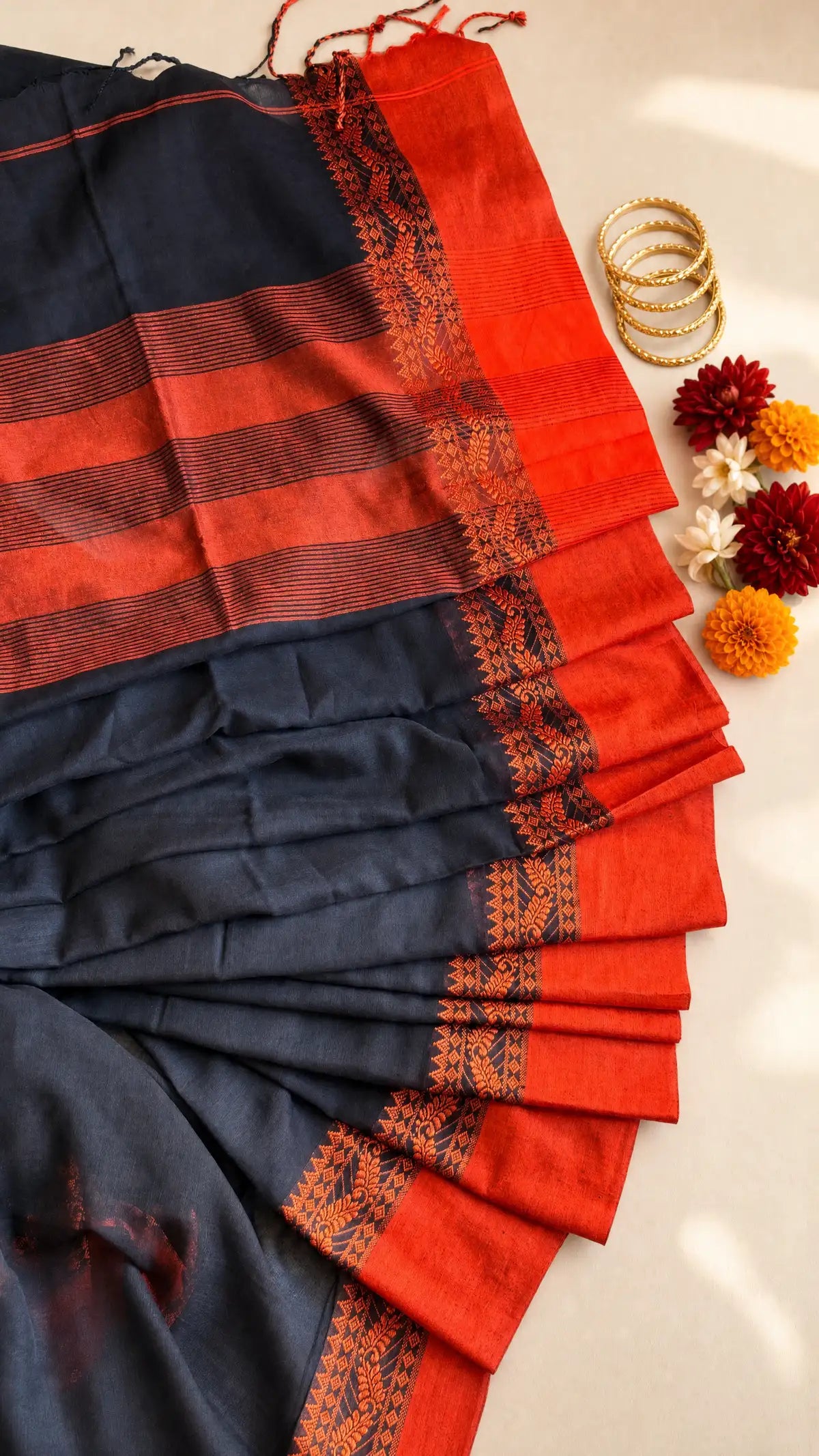 Ishani – Tangail Handloom Cotton Saree