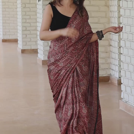 Queen Modal Ajrakh print saree
