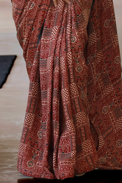 Queen Modal Ajrakh print saree