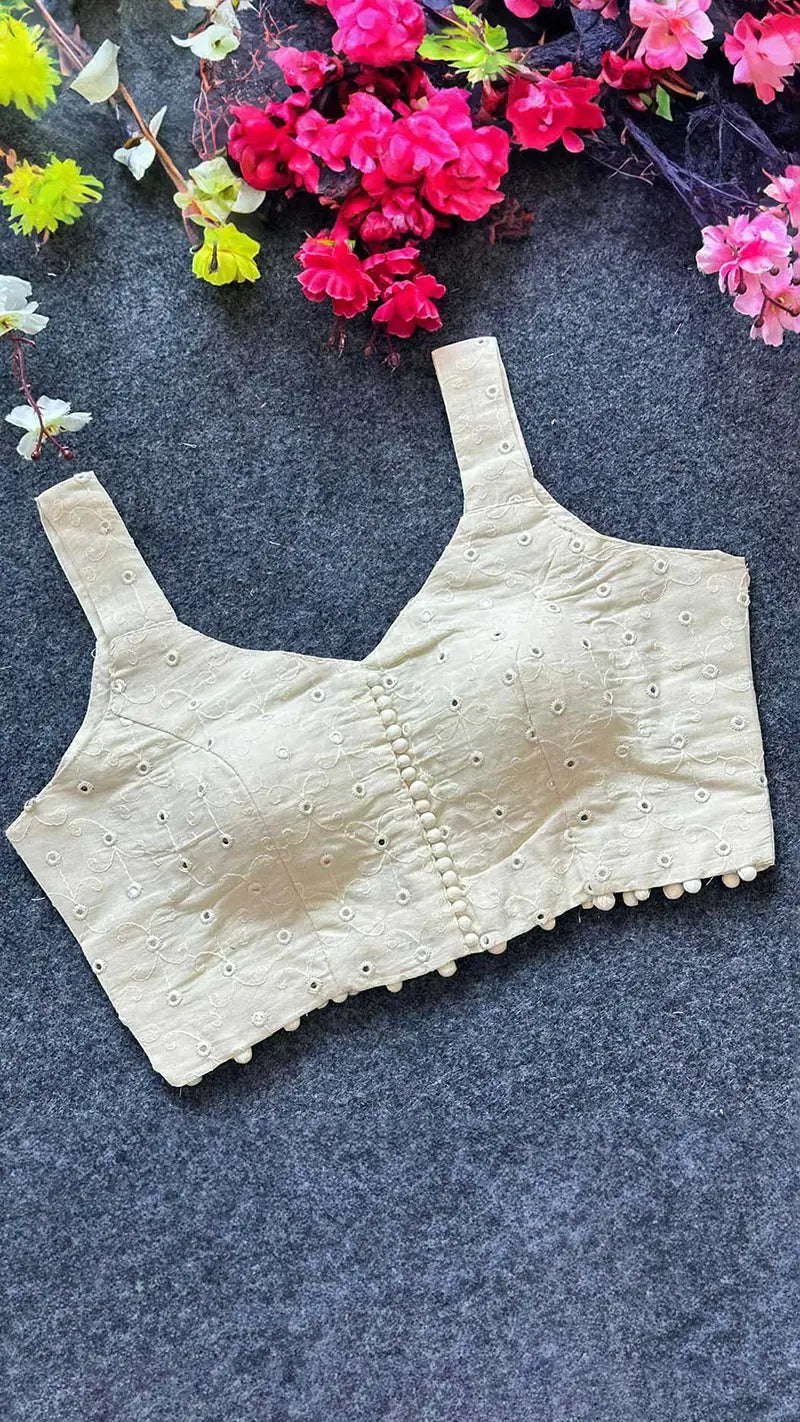 White floral embroidery padded blouse